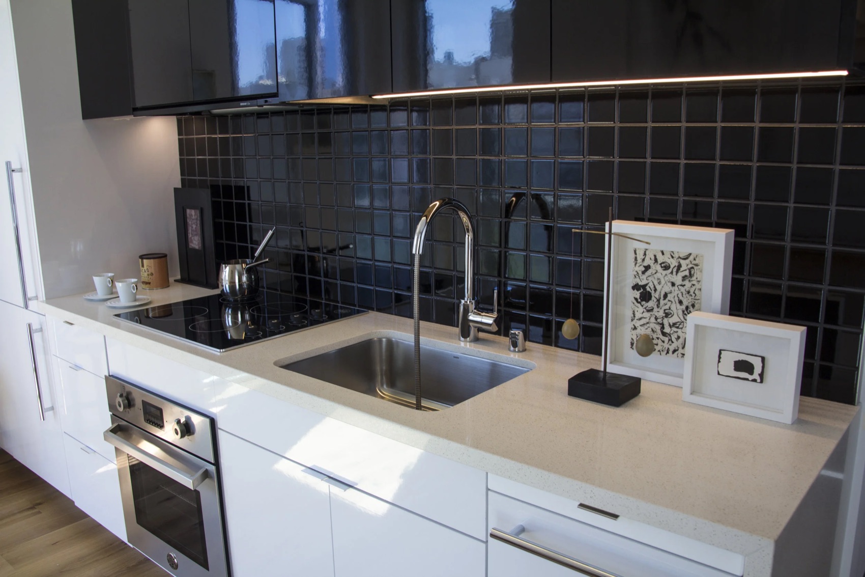 Hayes Valley Micro Unit interior, Hayes Valley, San Francisco, image 4